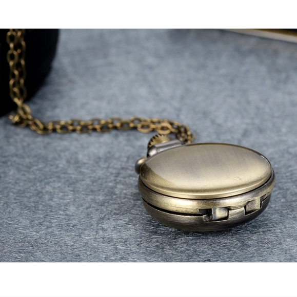 New London Paris Eifel Tower pocket watch - Picture 3 of 4